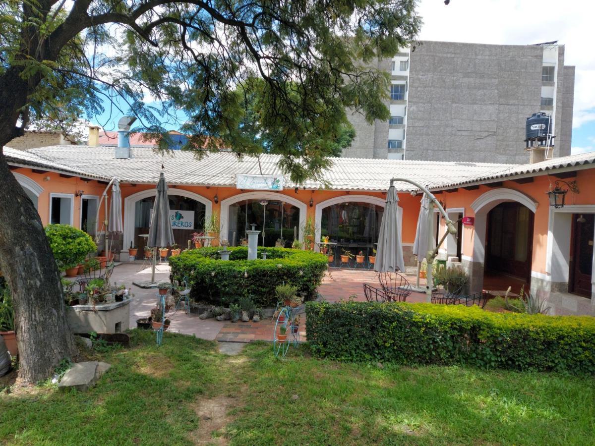 Naupa House Hostel Кочабамба Екстериор снимка
