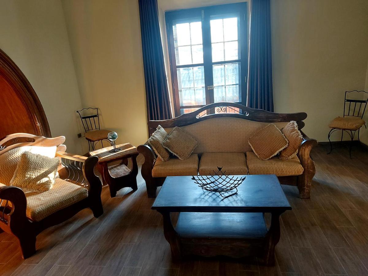 Naupa House Hostel Кочабамба Екстериор снимка
