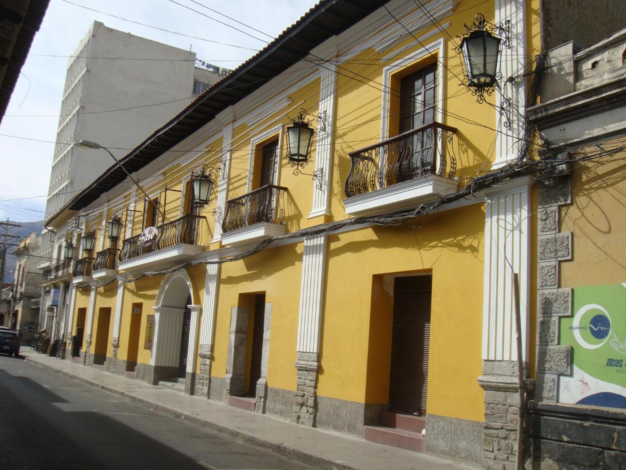 Naupa House Hostel Кочабамба Екстериор снимка